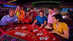 User menggunakan aplikasi terbaru 456tv di perangkat mobile untuk hiburan sports dan casino